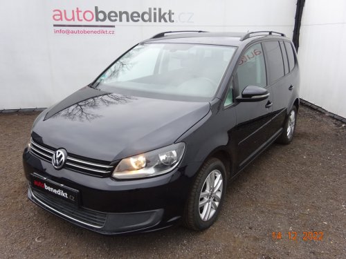 volkswagen-touran-1-2tsi-77kw-servisni-kniha