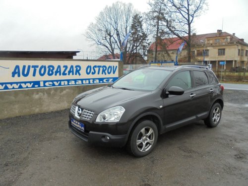 nissan-qashqai-2-0-i-4x4