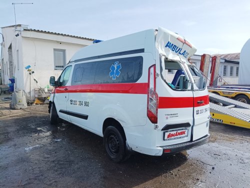 ford-transit-custom-2-0-tdci-sanitka