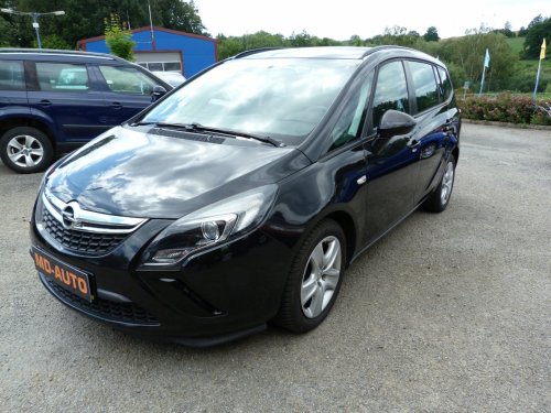 opel-zafira-1-4-turbo-edition