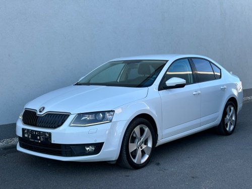 skoda-octavia-2-0-tdi-elegance-xenon-dsg