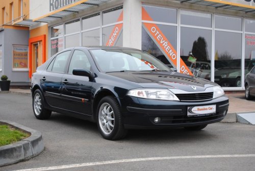 renault-laguna-1-9dci-88kw-expression