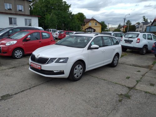 skoda-octavia-com-1-6-tdi-esp-klima-cr-serv