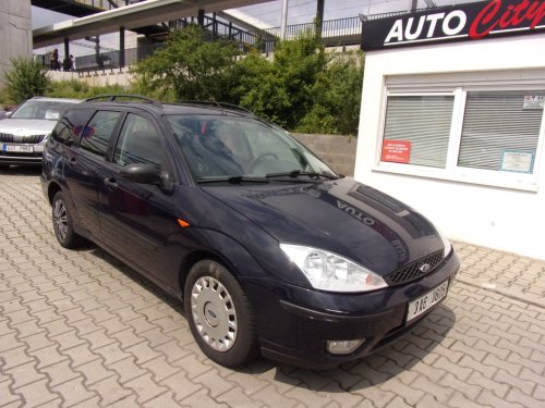 ford-focus-1-6i-klimatizace