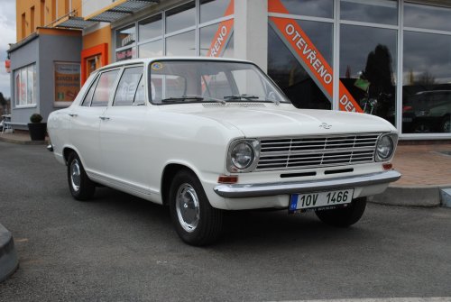 opel-kadett-1-1i-33-1kw