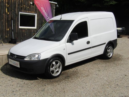 opel-combo-1-3-cdti-55kw-bez-koroze