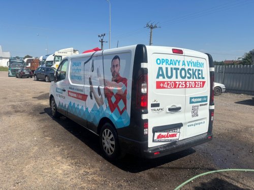 renault-trafic-2-0-dci-klima-led