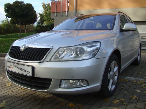 skoda-octavia-1-6-tdi-klima-navi-rozvody