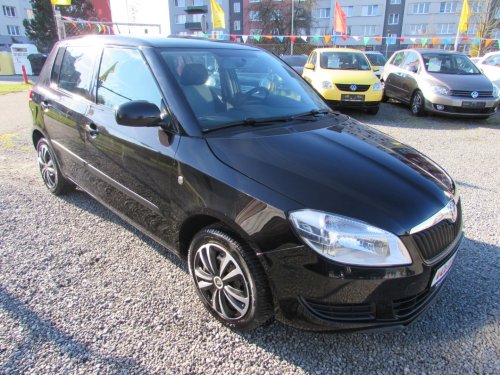 skoda-fabia-1-2i-44kw-serviska-nova-stk