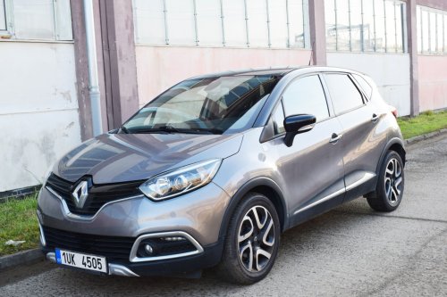 renault-captur-1-2tce-helly-hansen-vybava