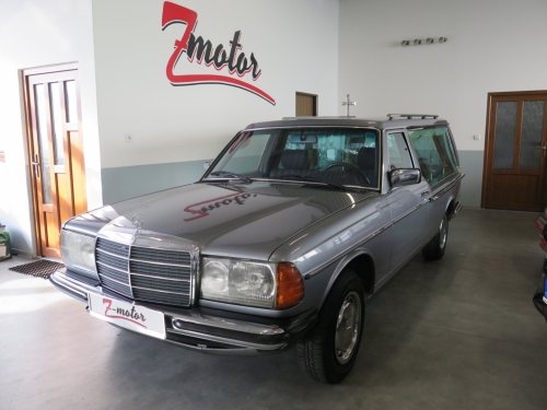 mercedes-benz-123-3-0d-pohrebni-vuz-top-stav
