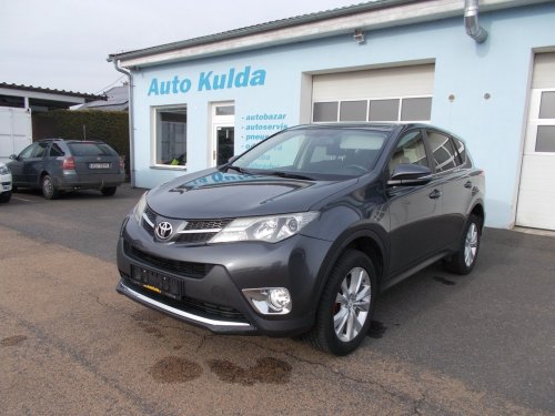 toyota-rav4-2-2d-110kw-4x4-tazny