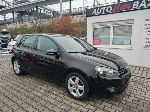 volkswagen-golf-1-2tsi-team