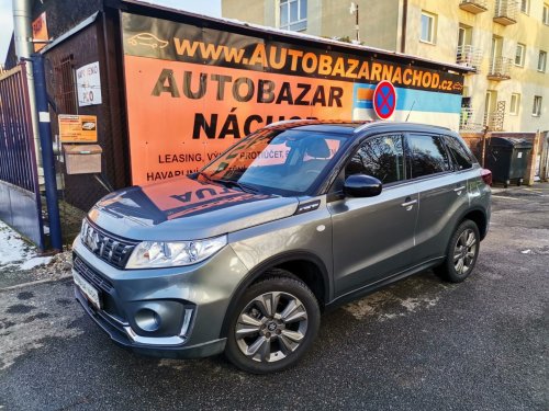 suzuki-vitara-1-4i-103kw-4x4-kamera-radar