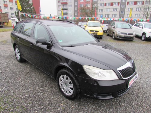 skoda-octavia-1-6-mpi-75kw-kombi-serviska