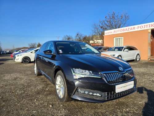 skoda-superb-1-4tsi-iv-style-plung-in-hybri