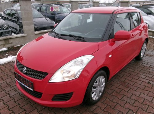 suzuki-swift-1-2i-klima-usb-2-majitel