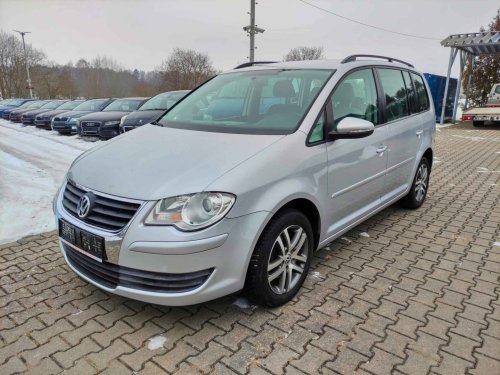 volkswagen-touran-1-4-tsi-103kw-7-mist