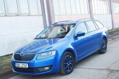 skoda-octavia-2-0tdi-cr-puvod-1-maj-vybava