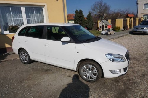 skoda-fabia-1-6-nove-v-cr
