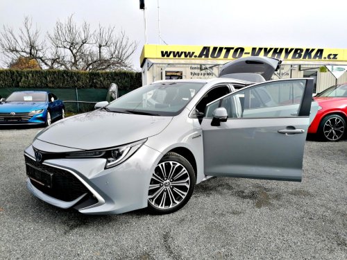 toyota-corolla-1-8-hybrid-premium-acc
