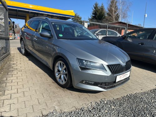 skoda-superb-2-0tdi-kamera-navi
