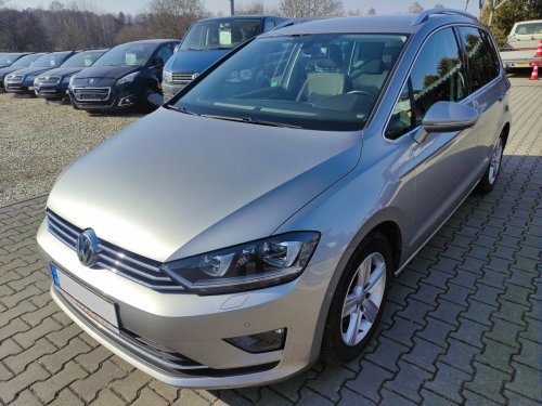 volkswagen-golf-sportsvan-1-4-tsi-110kw-high-line