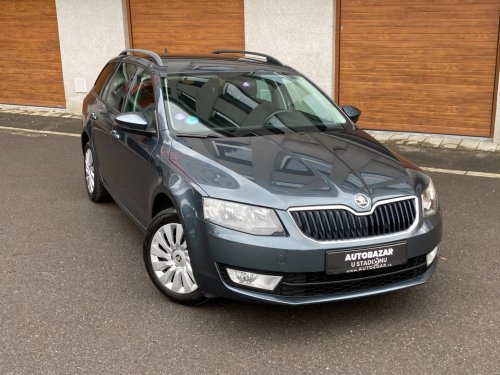 skoda-octavia-1-0-tsi-tazne-navigace-senzory