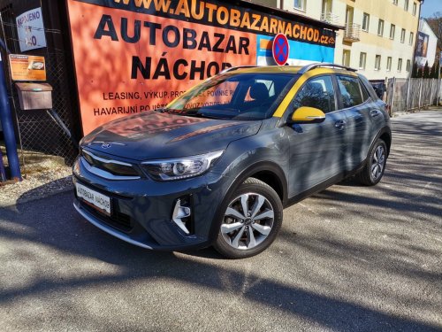 kia-stonic-1-2i-62kw-dpi-cr-kamera