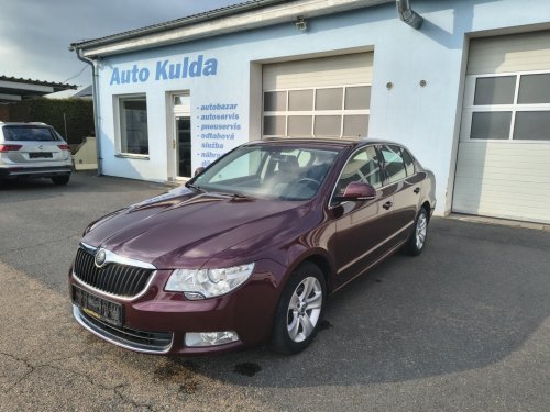 skoda-superb-1-4tsi-92kw-xenon-serviska