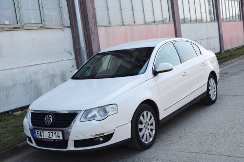 volkswagen-passat-b6-2-0tdi-2009-kuze-manual