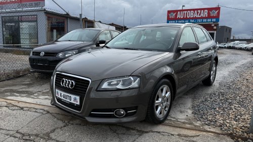 audi-a3-1-4tfsi-92kw-a-t-navi-xenon
