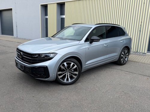 volkswagen-touareg-3-0tdi-r-line-cr-novy-vuz