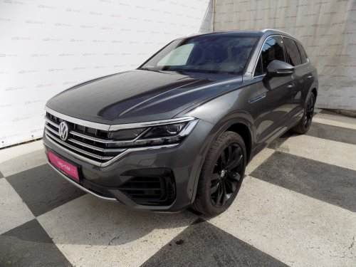 volkswagen-touareg-3-0tdi-r-line-4x4-at-matrix