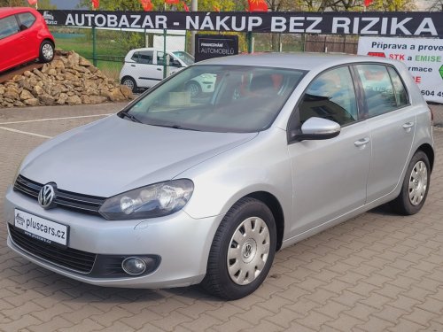 volkswagen-golf-1-6-tdi-digiklima