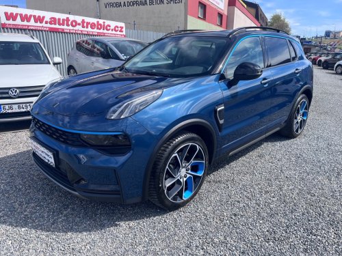 lynk-co-01-1-5i-phev