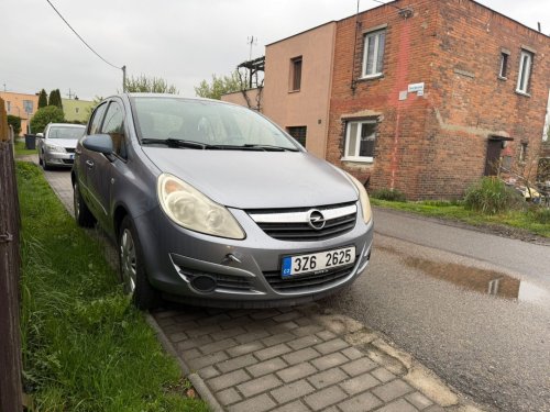 opel-corsa-1-2-cdti-klima-park-senzor-abs