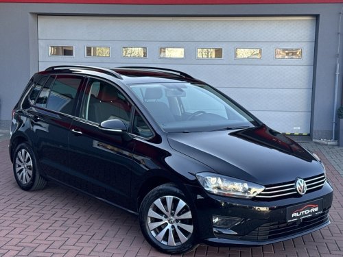 volkswagen-golf-sportsvan-1-4tsi-110kw-navi-xenony-bt