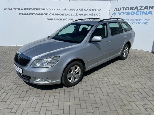 skoda-octavia-com-2-0tdi-dsg-tazne