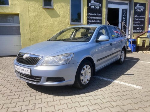 skoda-octavia-1-6-mpi-75kw-kombi-cr