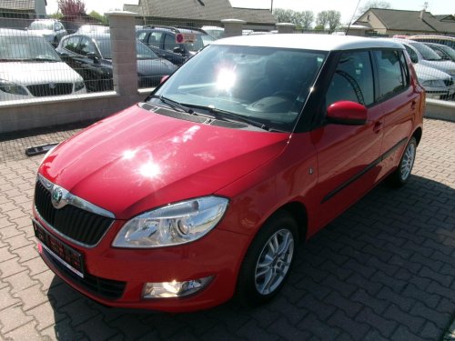 skoda-fabia-1-2tsi-elegance-temp-vyhrev
