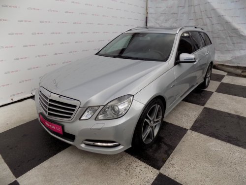 mercedes-benz-tridy-e-e-300cdi-bi-xenon-avantgarde