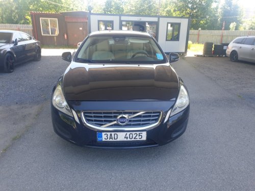 volvo-v60-automat-5v