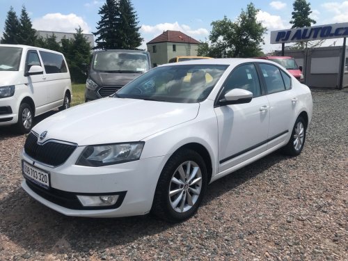 skoda-octavia-1-6-tdi-66-klima-tempomat-cr