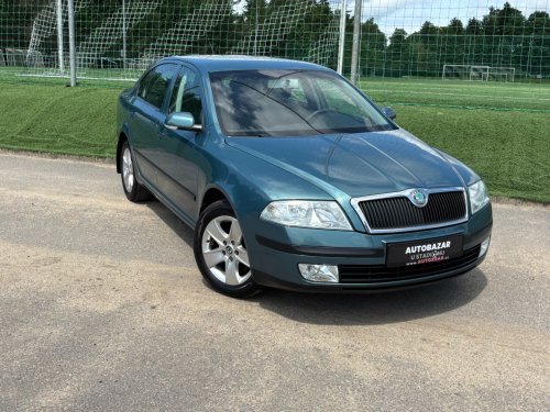 skoda-octavia-1-6-mpi-75kw-koup-v-cr-tazne