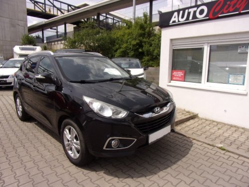 hyundai-ix35-1-6-gdi-blue