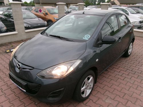 mazda-2-1-3i-klima-1-maj