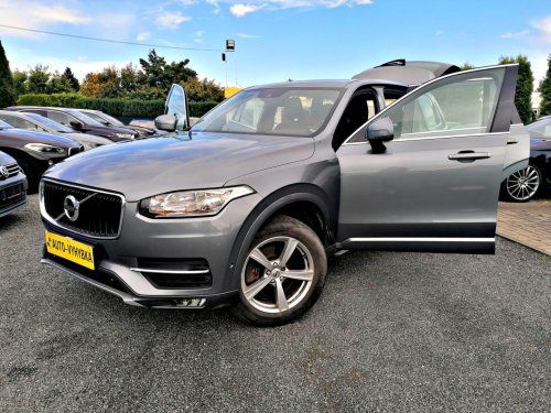 volvo-xc90-d5-awd-momentum-head-up