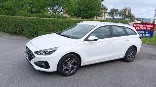 hyundai-i30-1-5-i-80kw