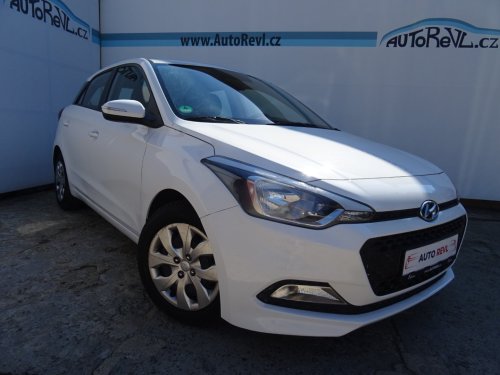 hyundai-i20-1-2i-1maj-s-kniha-klima